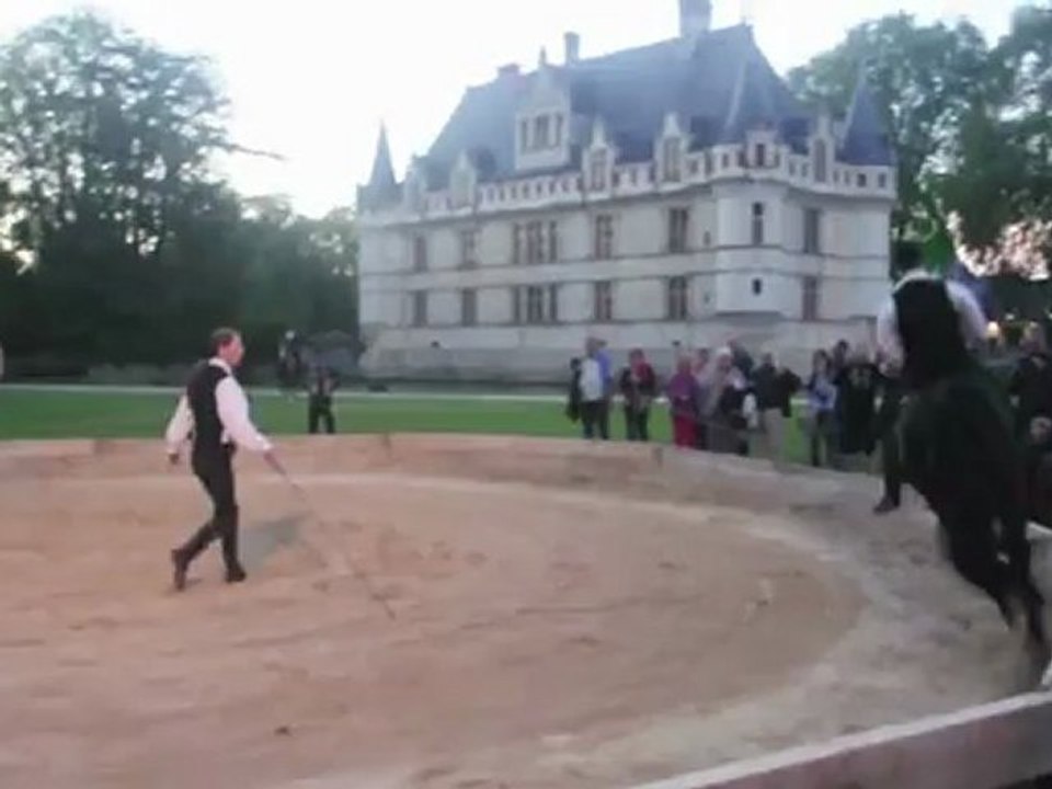 Spectacle nocturne "Le Miroir enchanté" au Château d'Azay-le-Rideau, art équestre
