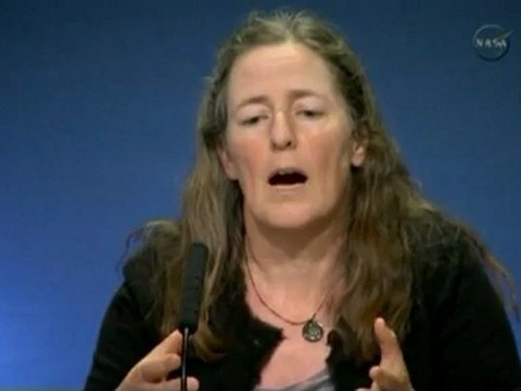 Curiosity sends back more Mars photos