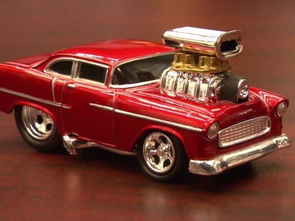 CGR Garage - '55 CHEVY Muscle Machines review