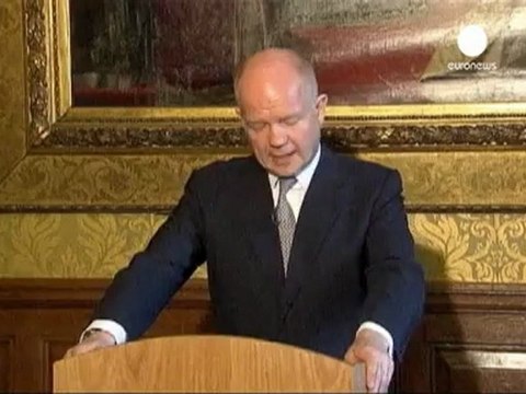 Syrian rebels quit Aleppo, promise counter-attack