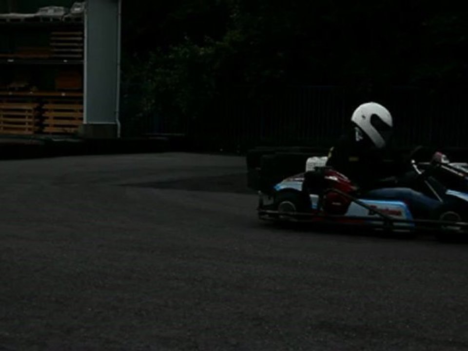 Christian Langos aus Essen - Oberhausen - 04 KART-WM 2013 Deutsche KF2 EM WM SRP Racing vertreibt Modena Engines Erläuterung zur IAME X30 Kupplung