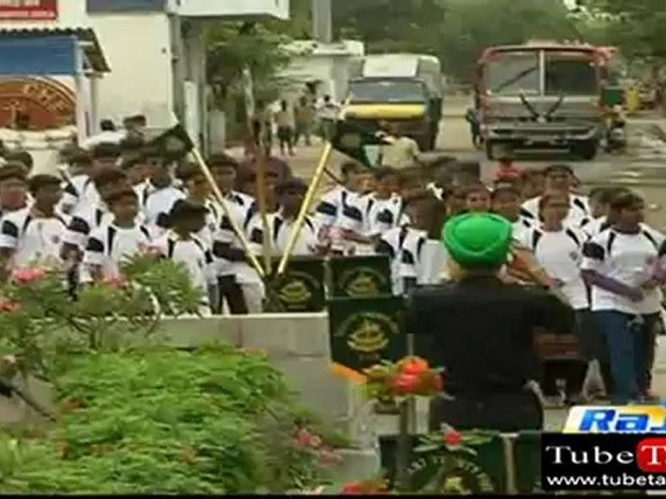 RNews 10082012