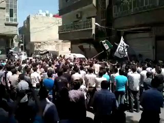 Syria فري برس  ريف دمشق عربين  جمعة سلحوناا بمضااداات الطيراان ج2