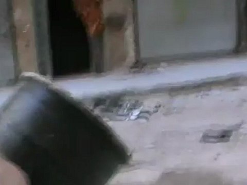 Syria فري برس حلب صلاح الدين عينه من القذائف التي يقصف بها الحي 11 8 2012