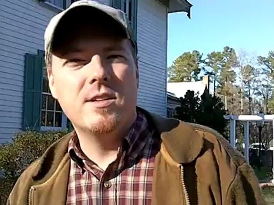 Gazeebo - This bed and breakfast is a nice place for weddings. The Edgewood Plantation. Virginia.