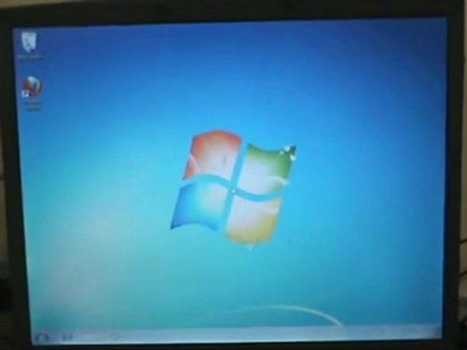 Pentium 3 Rodando Windows 7, Office 2010 e Firefox 14