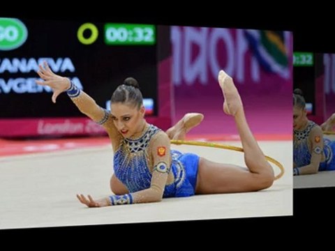 Россиянки Евгения Канаева и Дарья Дмитриева выиграли золото и серебро в индивидуальном многоборье по художественной гимнастике на Олимпиаде в Лондоне