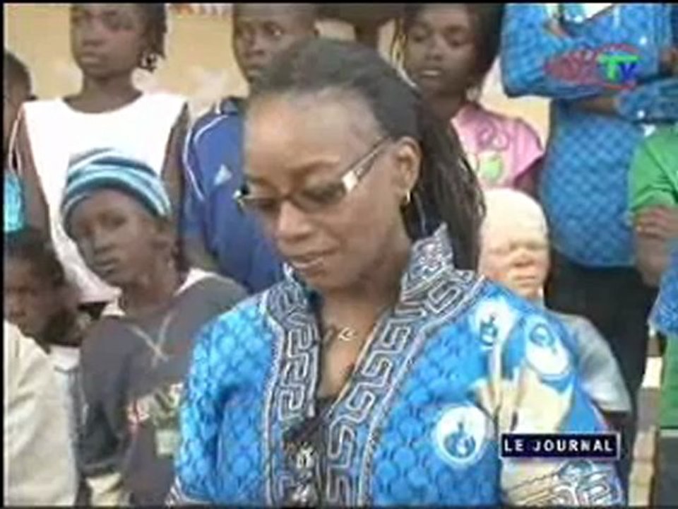 Don de vivres et non vivres aux populations vulnérables de Kinkala