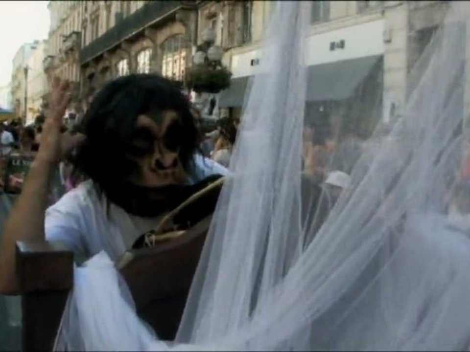 FESTIVAL AVIGNON PARADE 2012 PARTIE 2/3