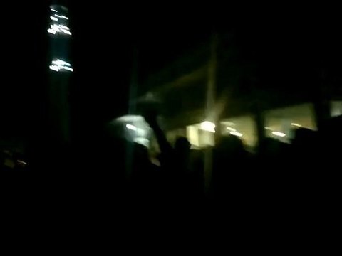 Syria فري برس حمص القريتين مظاهرة مسائية تتحدى كلاب الأمن 11-8-2012