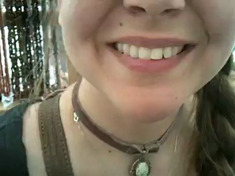 Sarah Making Fish Face - Meet Chubby