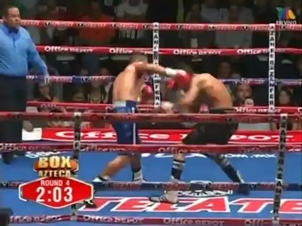 2012-08-11 Daniel Sandoval vs Gabriel Martinez