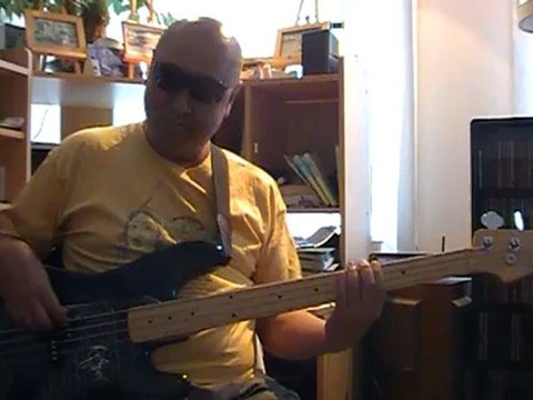 Laat alles in dit huis zijn tot Uw eer Gospel rock Basscover3 Bob Roha