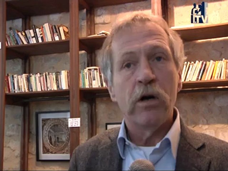 José Bové aux mots bleus à Bordeaux