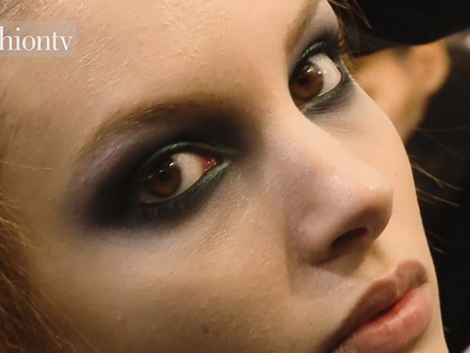 Kate King - Model Talk at Fall 2012 FW | FashionTV