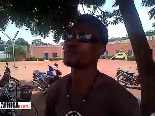 Comment on devient comedien à l'espace Gambidi, à Ouagadougou au Burkina Faso