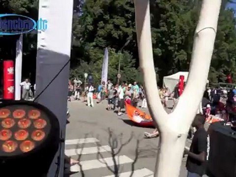 Wavemusic PUBLIC CHILL 2012 am Haus der Kunst/Eisbach, München