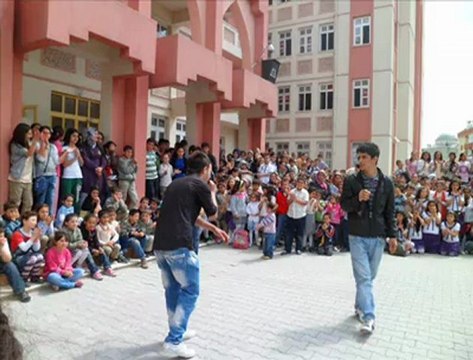 FeLaKeT STaYLa & NeFReT Mc (Yalansın)2012