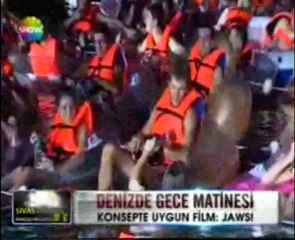 Show Tv muhabiriyle denizde sinema keyfi!
