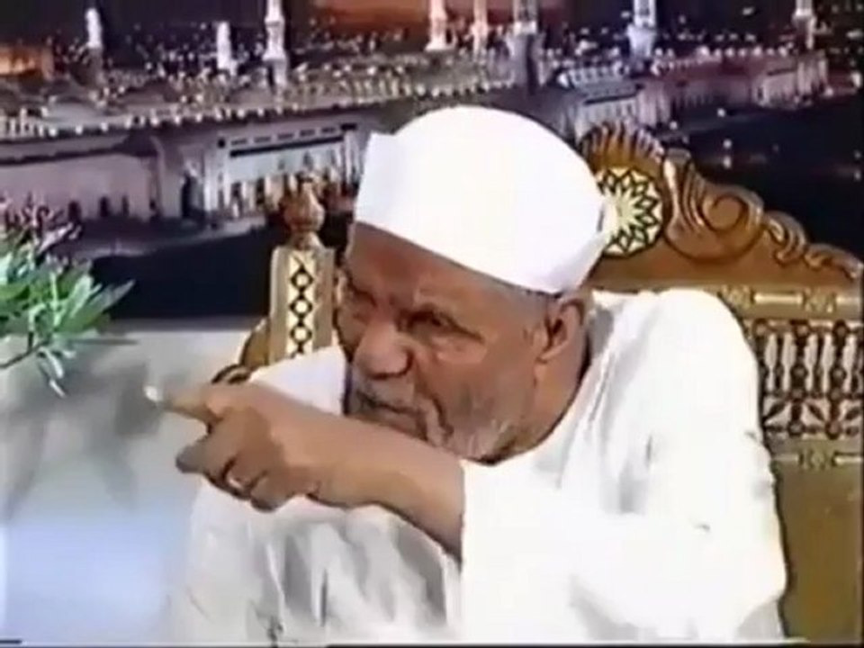 والله ماعاد اشيل هم بكره