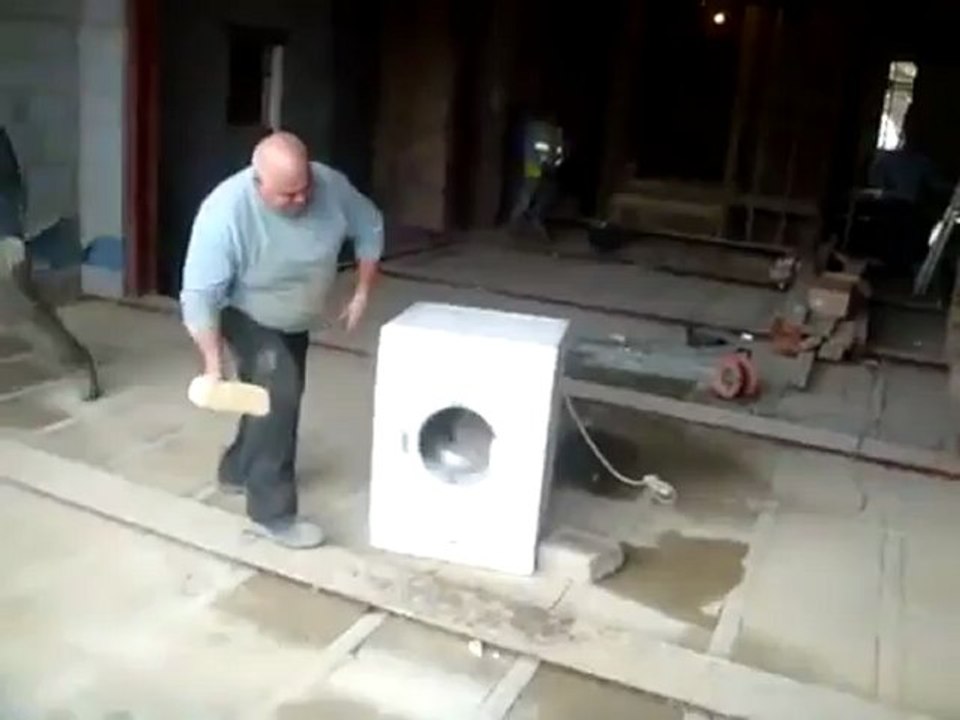 Sửa chữa máy giặt tại Hà Nội. TT Điện lạnh Bách Khoa Hà Nội