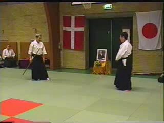 12 - Shiho (Shiho nage) - ken tai jo