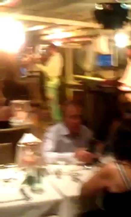 1 ma mére chante soirée croisette 12 aout 2012