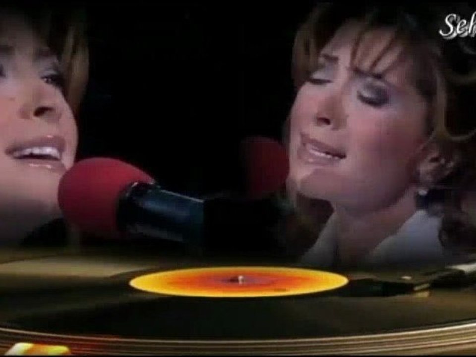 Elif Güreşçi ~ Çiftçioğlu ♪♪♪ Fâriğ Olmam Eylesen Yüzbin Cefâ Sevdim Seni