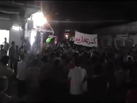 فري برس ادلب مظاهرة مسائية في كفرتخاريم نصرة للمدن المنكوبة 13_8_2012 ج2