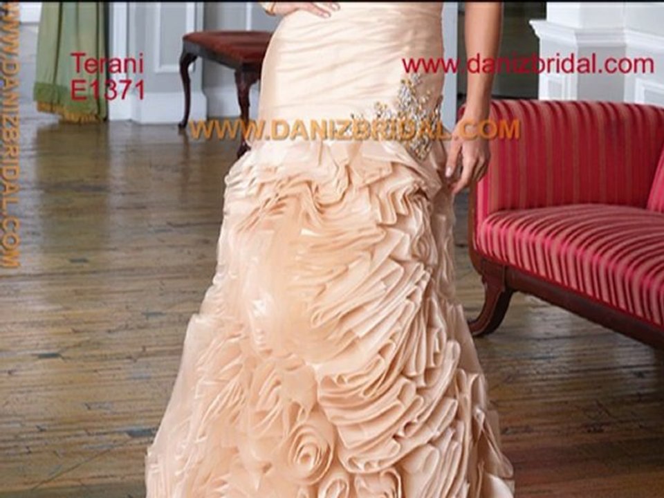 Terani Couture E1371