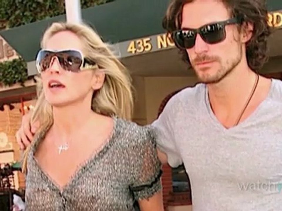 Top 10 Celebrity Cougars