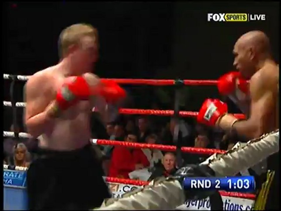 2012-08-10 Shane Parry  vs Justin Hohaia