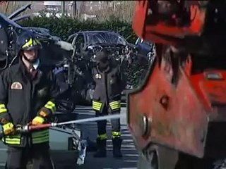 incendio alla artuso auto in fiamme