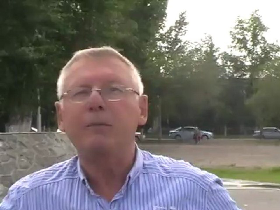 MOV009