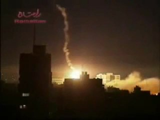 Zionists Using White Phosporus On Gaza Citizens