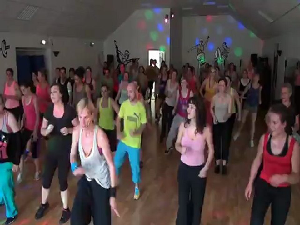 Zumba party Poitiers Juillet 2012 cadence 3 fitness