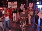 Tunisi: donne contro la complementarietà tra i sessi...