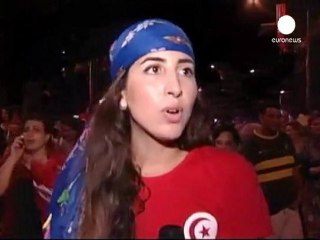 Des milliers de Tunisiens manifestent pour le respects...