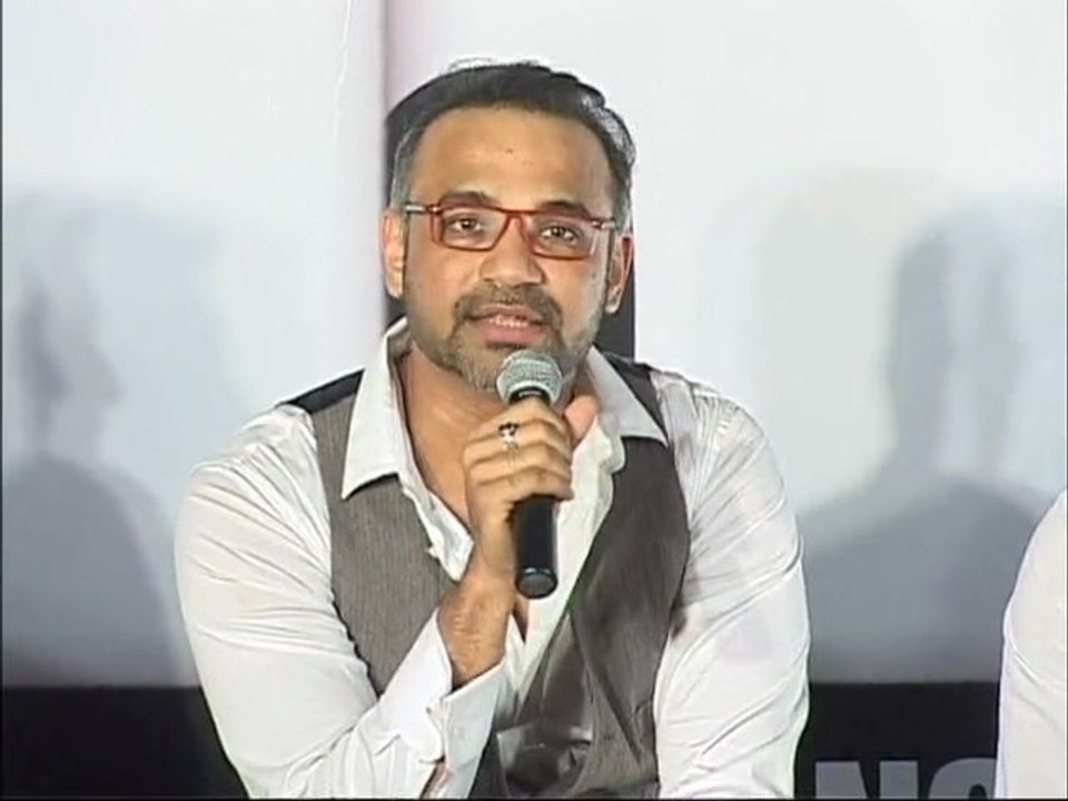 Delhi Belly Director Abhinay Deo And Anil Kapoo...