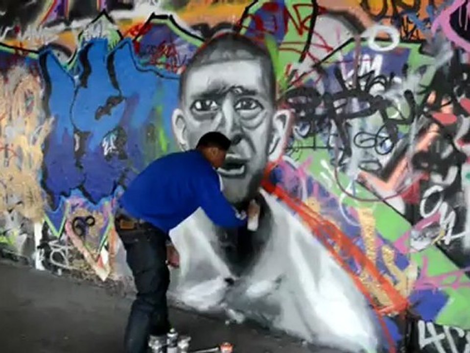 London 2012 Olympic Games Graffiti Street Artist - South Bank