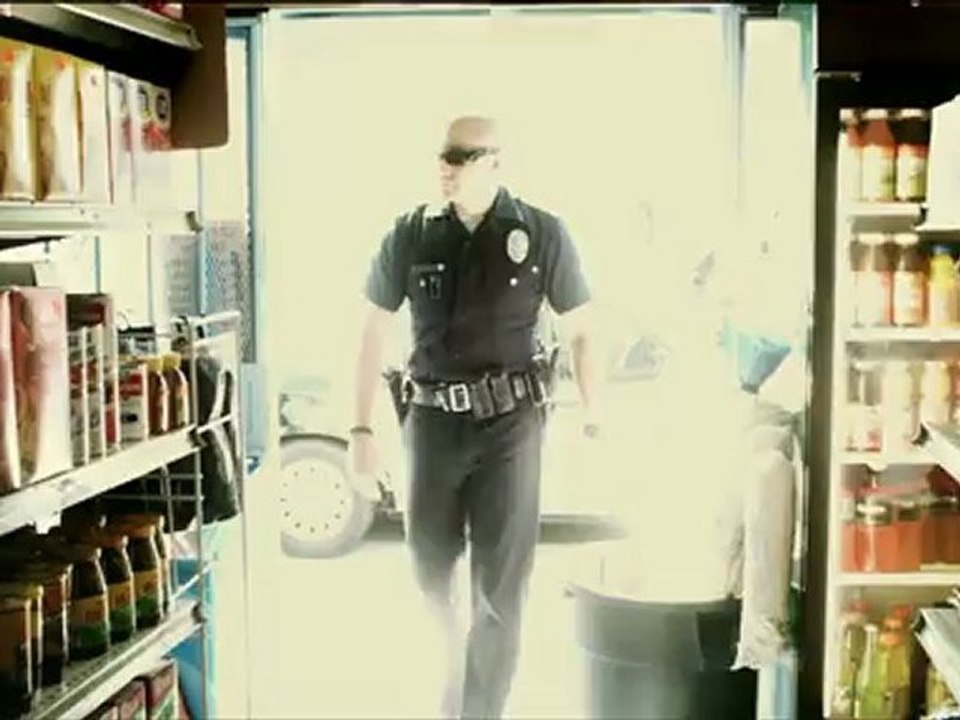 END OF WATCH TRAILER 2 ( http://entertainmentnews24.jimdo.com/ )