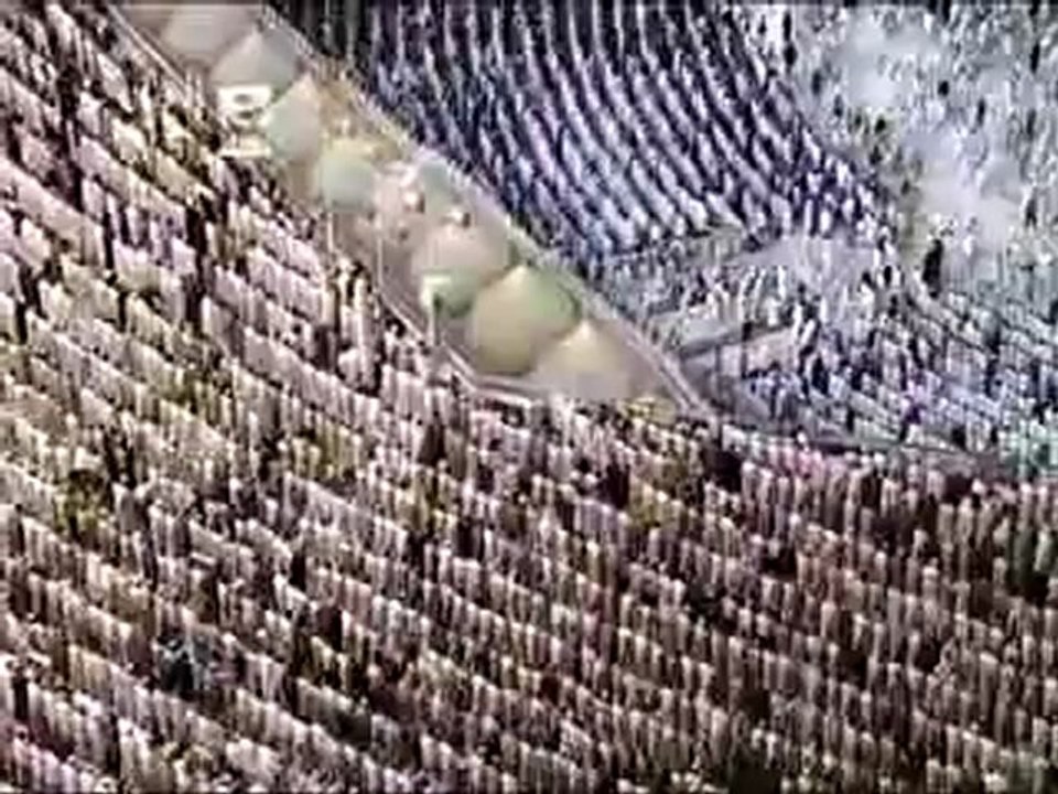 صلاة التهجد  من الحرمين الشرفين 27  رمضان 2012 الجزء الاول