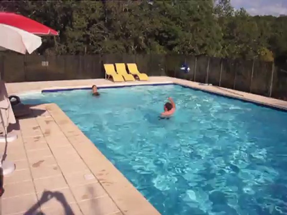 Lolo est à l'eau