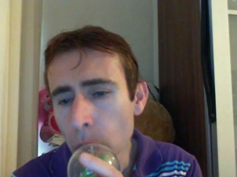 Wiwi égratigne complainte corse de Tino Rossi