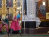 Russia: Pussy Riot supporters protest outside cathedral