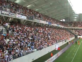 Et la mascotte..et la mascotte... et la mascotte....