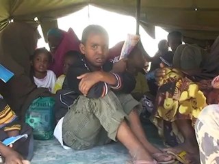 Mogadiscio lucha por resurgir de sus cenizas