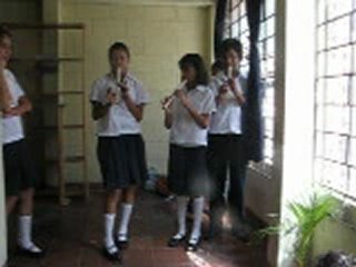 concert flûte par les enfants de la Tutuni, suite. (N°2)