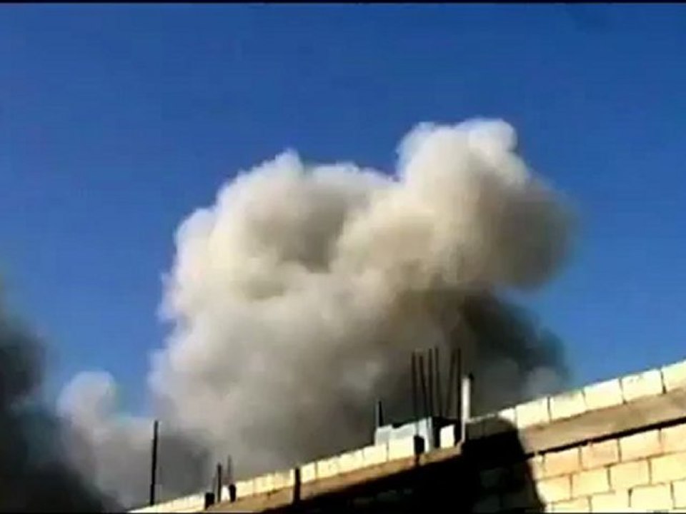 فري برس  ادلب جرجناز  قصف بالطائرات على بيوت المدنيين  16 8 2012