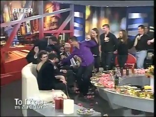 ΜΑΡΙΑ ΝΟΜΙΚΟΥ Nisiotika